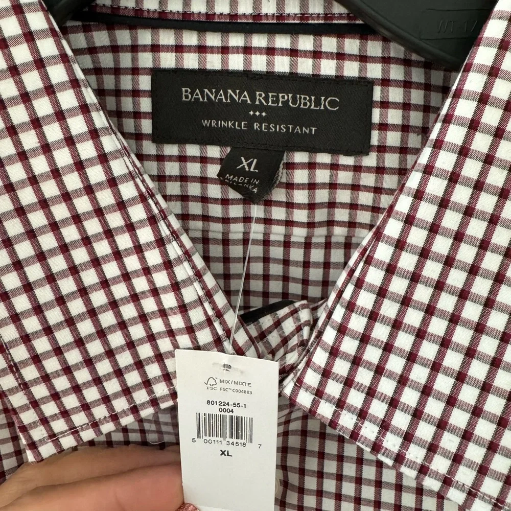 Banana Republic - Picture 3 of 4